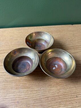 Vintage Brass Pinch Bowls or candle holders- Set of 3 made in England